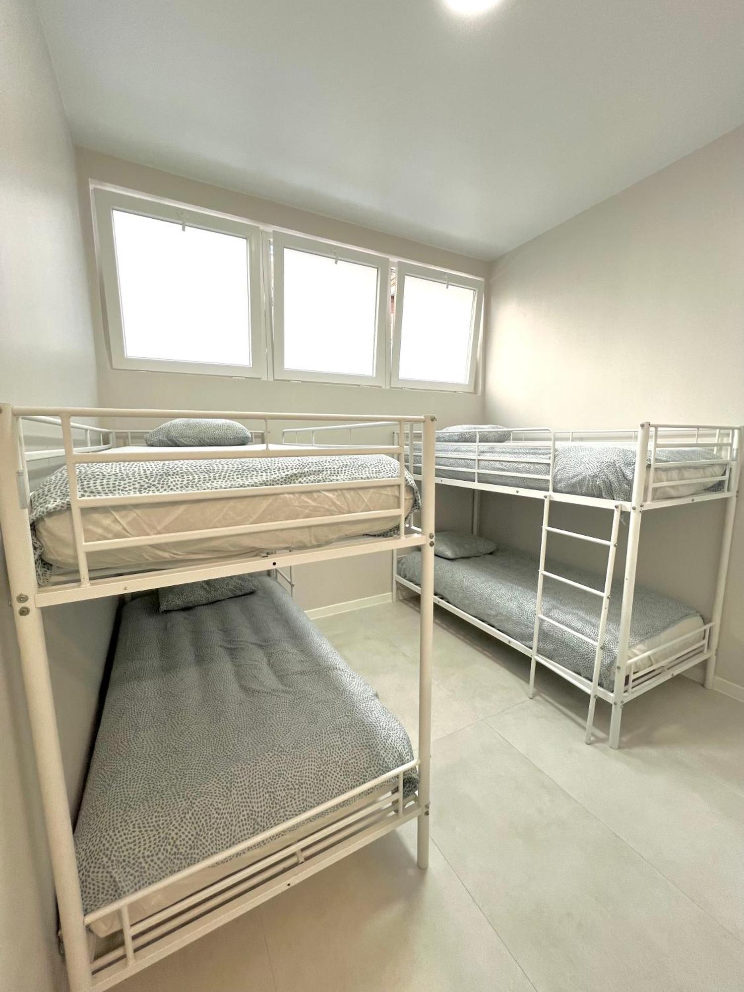 Hostel Oasis Мадрид Екстер'єр фото