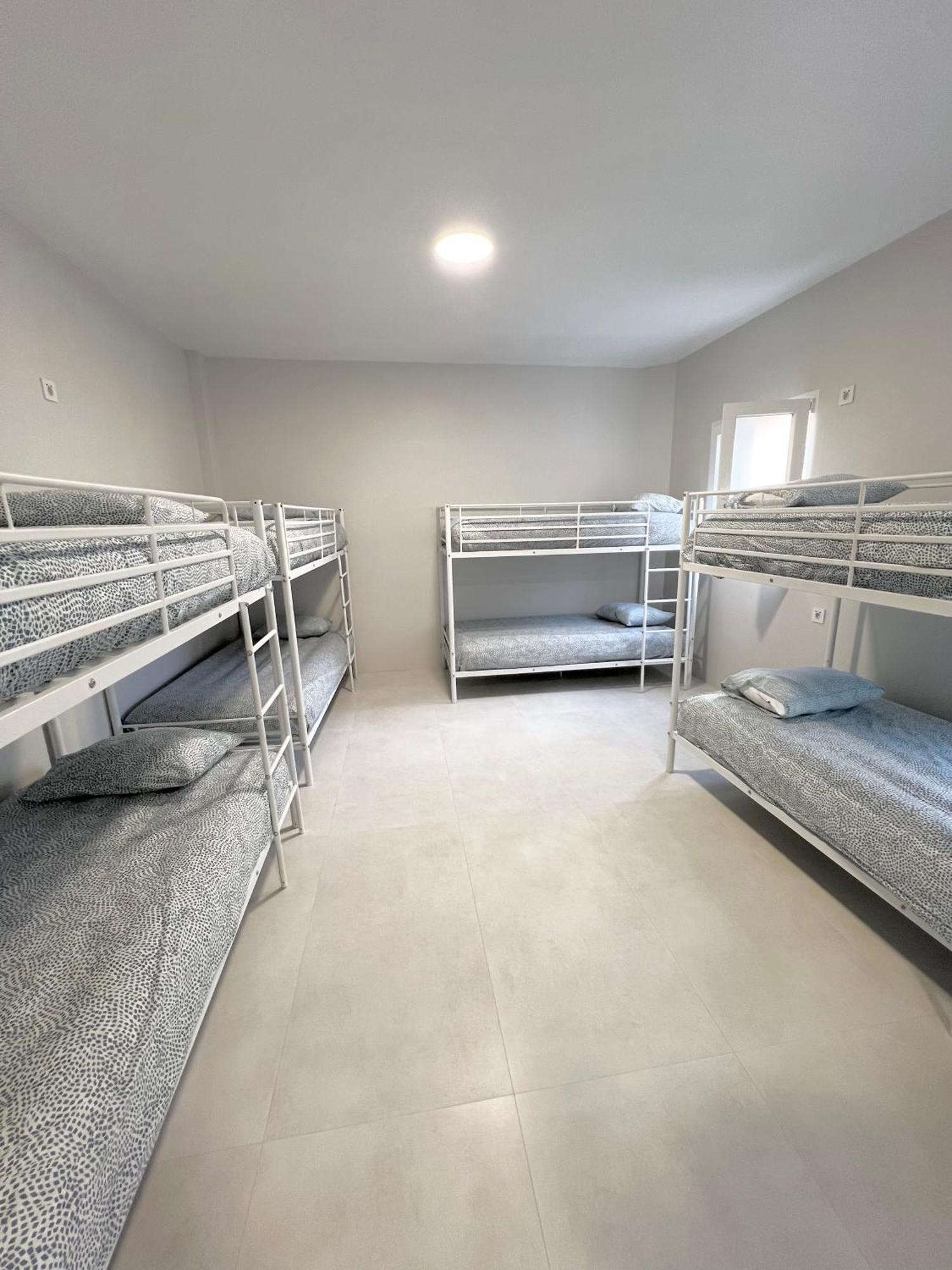 Hostel Oasis Мадрид Екстер'єр фото